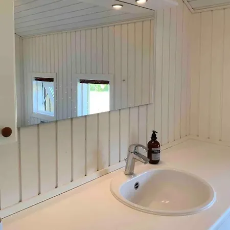 Peace And Sea Views At Lykkero On Funen *